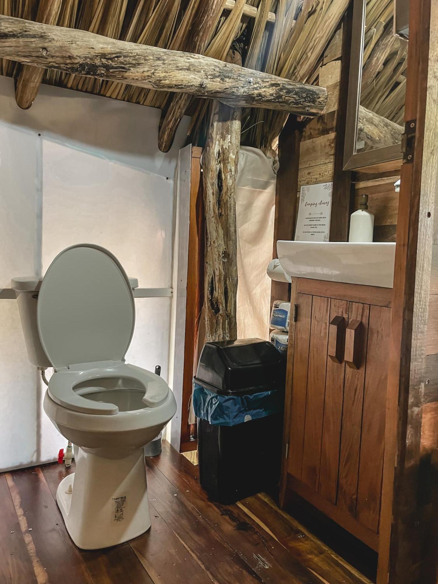 Chavez Eco Camping&cabañas *